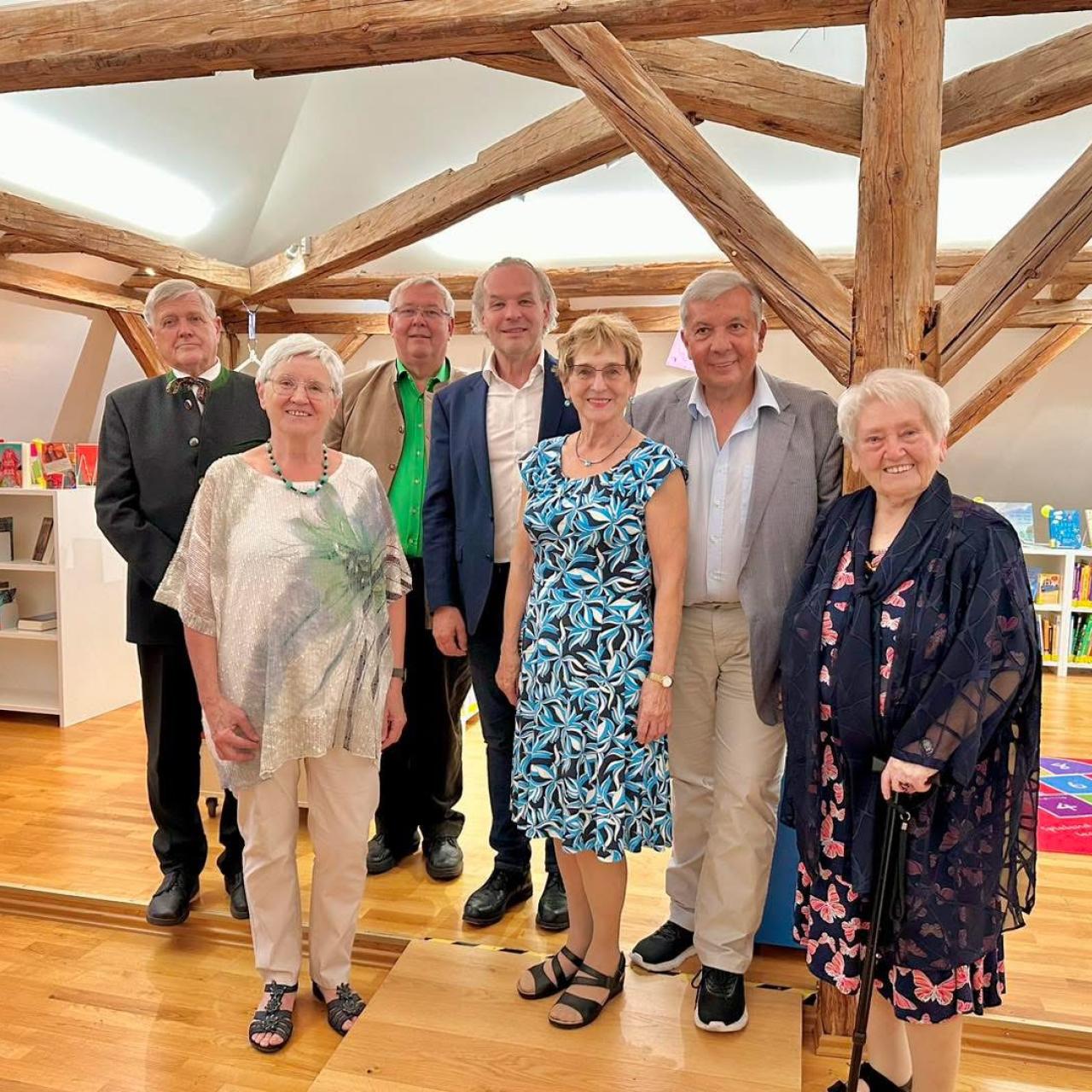 Lesung der Gesellschaft der Lyrikfreunde Burgenland in der Bücherei Hornstein